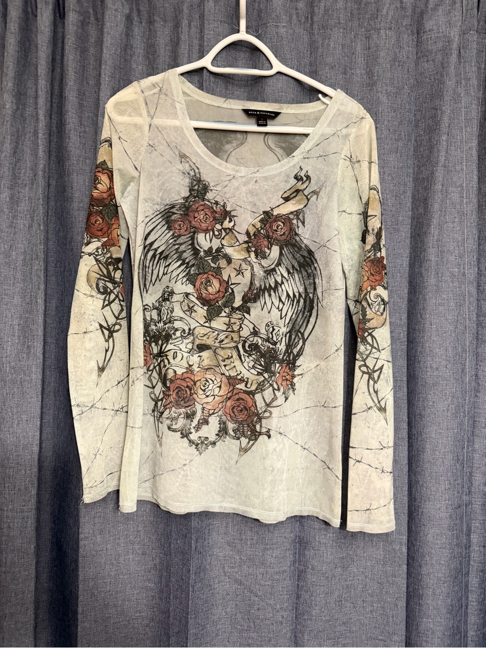 Rock and Republic sheer top S